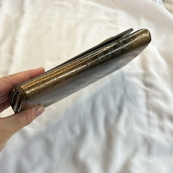Gucci Micro Guccissima Bronze Patent Leather Long Wallet - Picture 5 of 13
